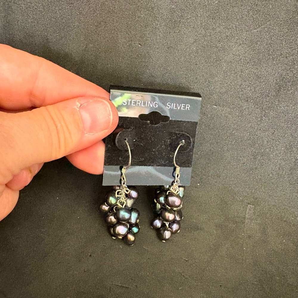 Sterling Silver Black freshwater Pearl Cluster Earrings